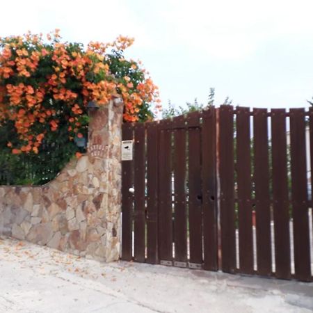 הוילה פורטו פינו 18 Via Sa Salina Portopino מראה חיצוני תמונה